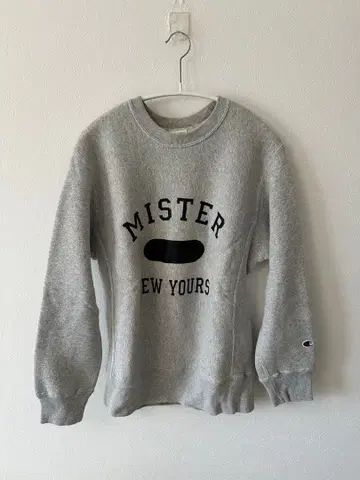 Mr.GENTLEMAN x CHAMPION 맨투맨 크루 그레이