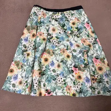 allureville 꽃무늬 스커트
