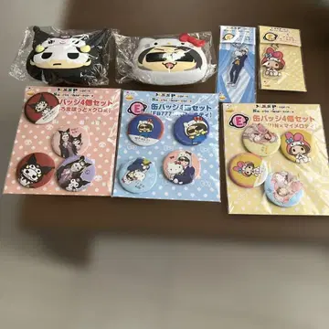 아크릴 키링 캔뱃지 파우치 미사용 새상품 헬로키티 묶음 판매 산리오 복권