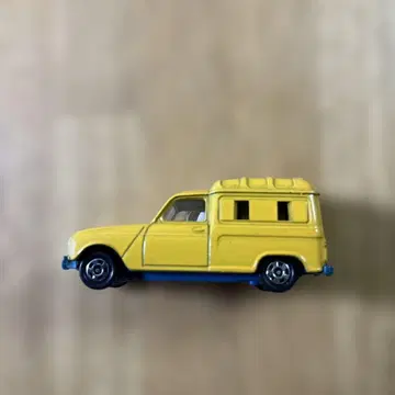 토미카 일본제 르노 4 풀고네트 1/57 미니카