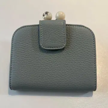 ear 파피요네 이단 접이식 지갑