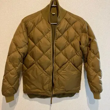 올리브 그린 다운 자켓 XS 리버서블(M)?