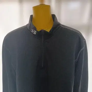 블랙 하프 지퍼 스웨터 XL