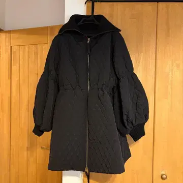 블랙 퀼팅 자켓