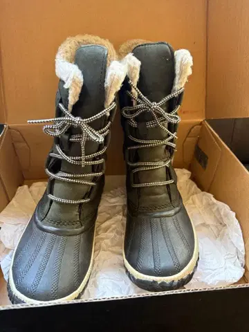 SOREL 부츠 23.5cm