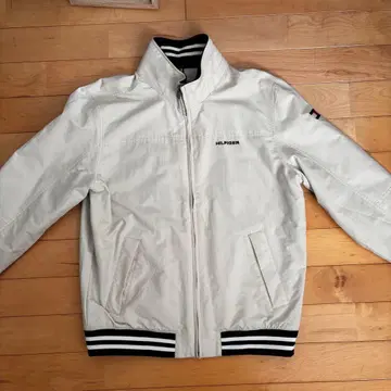 TOMMY HILFIGER 스탠드 카라 자켓 L 사이즈