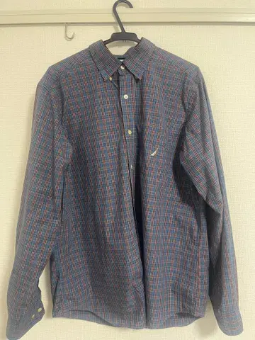 체크 무늬 버튼 다운 긴팔 셔츠