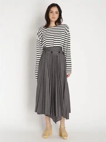 SNIDEL 플리츠 레이어드 스커트 택 포함 새상품