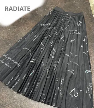 RADIATE 플리츠 스커트
