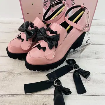 산리오 마이멜로디 메로쿠로 통굽 로퍼 L 사이즈