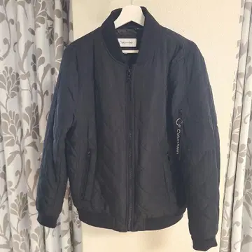 [ 새상품급 ] 캘빈클라인 퀼팅 자켓 남성용 M