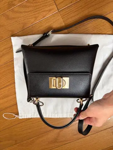 FURLA 1927 탑 핸들 MINI