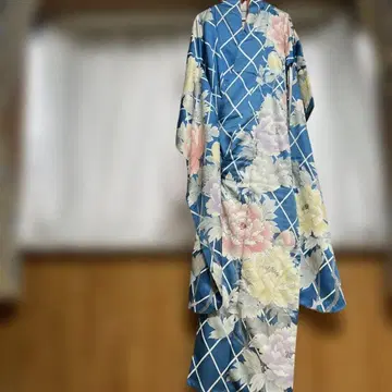 후리소데 파란색 꽃무늬 격자무늬 후리소데 기모노