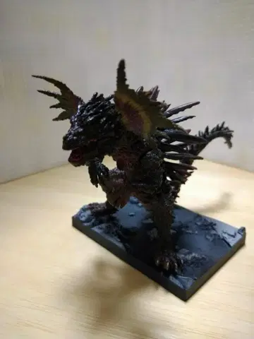 지더스 가메라 작은 용사들