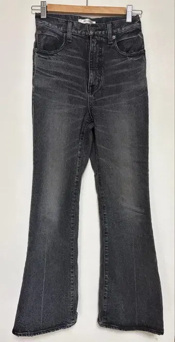 MOUSSY 블랙 부츠컷 데님