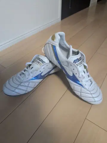 Mizuno Morelia II JAPAN mugen pack 27cm