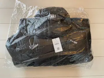 블랙 다운 자켓 후드 부착