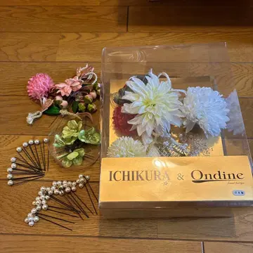 성인식 머리 장식