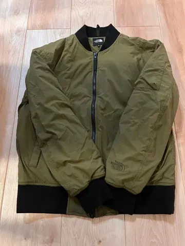 THE NORTH FACE MA-1 트랜짓 봄버 자켓 S