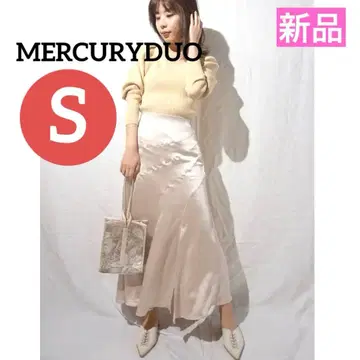 새상품 머큐리 듀오 새틴 드레이프 커팅 스커트 S 베이지 롱