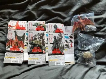 고질라 진격대전 3체 세트