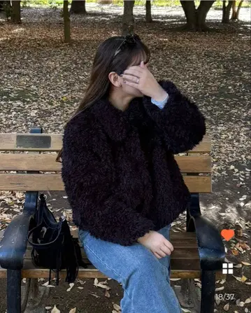 블랙 nugu 보아 세미 크롭 퍼 자켓