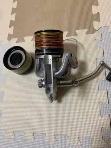 스피닝 릴 실버 라인 포함