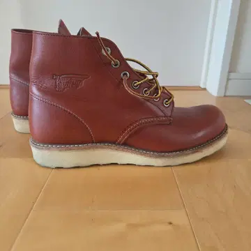레드윙 부츠