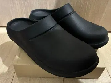 우포스 OOFOS 리커버리 샌들 우크로그 OOcloog