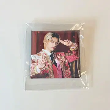 M!LK 스퀘어 캔 배지 사노 하야토