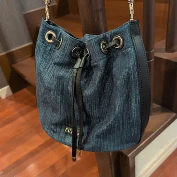 Furla 다크 블루 복조리형 숄더백