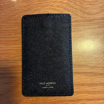 PELLE MORBIDA 패스 케이스 네이비 일본제