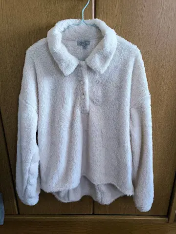 니코앤드 크림색 플리스 자켓