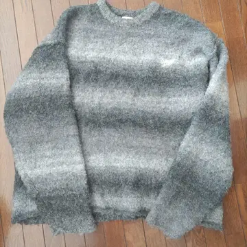 Younger Song 그레이 스웨터