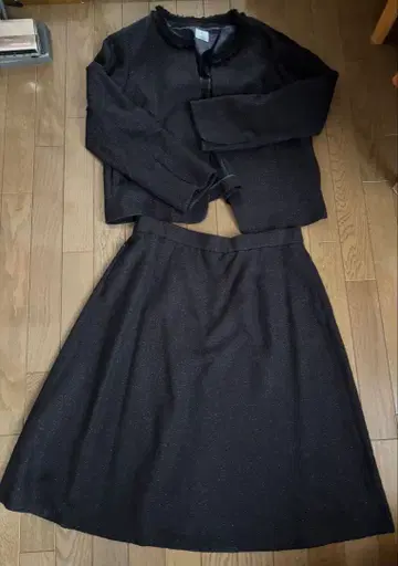 쿠미쿄쿠 블랙 트위드풍 재킷과 스커트 세트