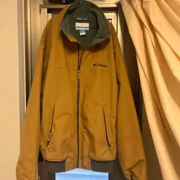 컬럼비아 자켓