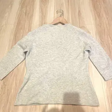 23구 울 캐시미어 100 크루넥 스웨터 사이즈 2