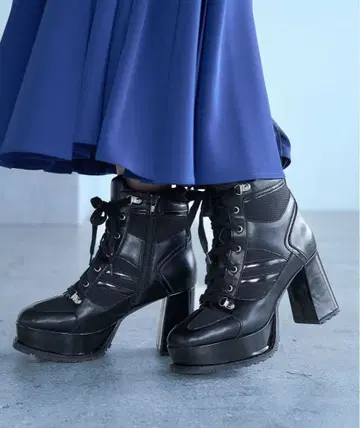 스니커즈 청키 부츠 (HARE)