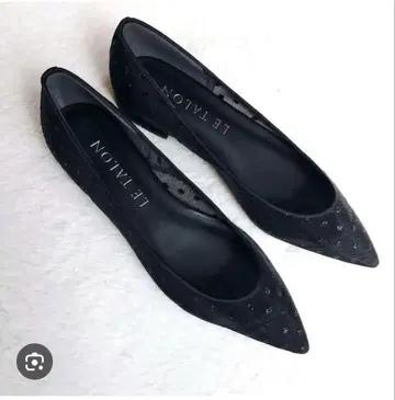 LE TALON 블랙 스틸레토 펌프스