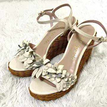 컨디션 최상 케이트 스페이드 웨지솔 스트랩 샌들 여성용