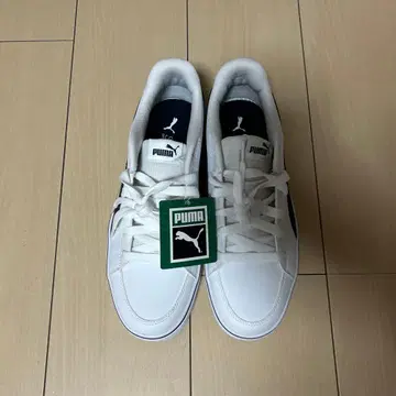 PUMA 화이트/네이비 스니커즈 택 포함 새상품
