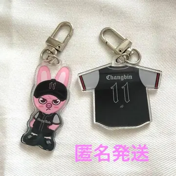 스키즈 돼끼 아크릴 키링 POPUP Stray Kids