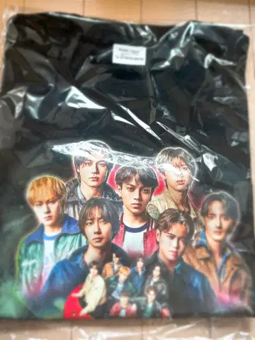 TravisJapan s travelers TJ 브로치