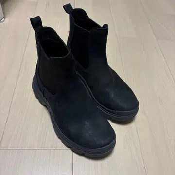 KEEN 사이드 고어 부츠 블랙 36