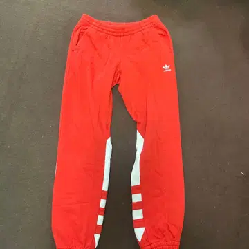 adidas 레드 조거 팬츠