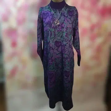 새상품 추가 OFF 아트 패턴 롱 원피스 신축성 있음 퍼플 개성파