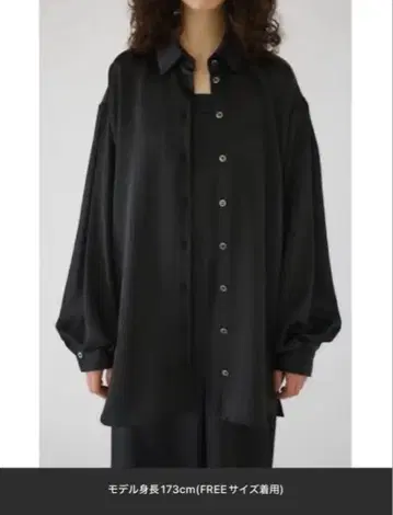 RIM.ARK 새틴 오버사이즈 셔츠 블랙 FREE 사이즈