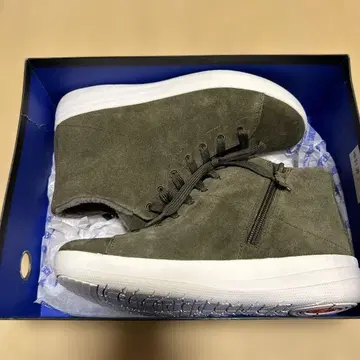 fitflop 올리브 그린 하이컷 신발