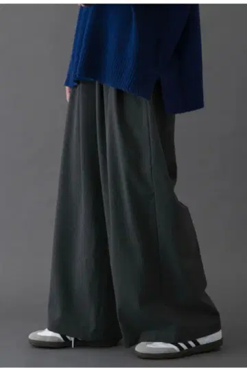 FORK&SPOON 울 라이크 투 턱 와이드 팬츠