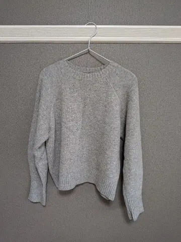 URBAN RESEARCH 그레이 긴팔 니트